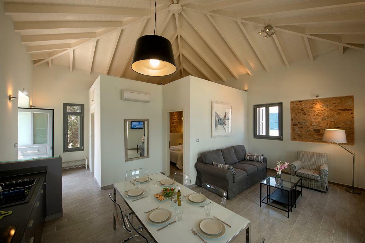 Villa Kalypso Chalki Town Eksteriør bilde